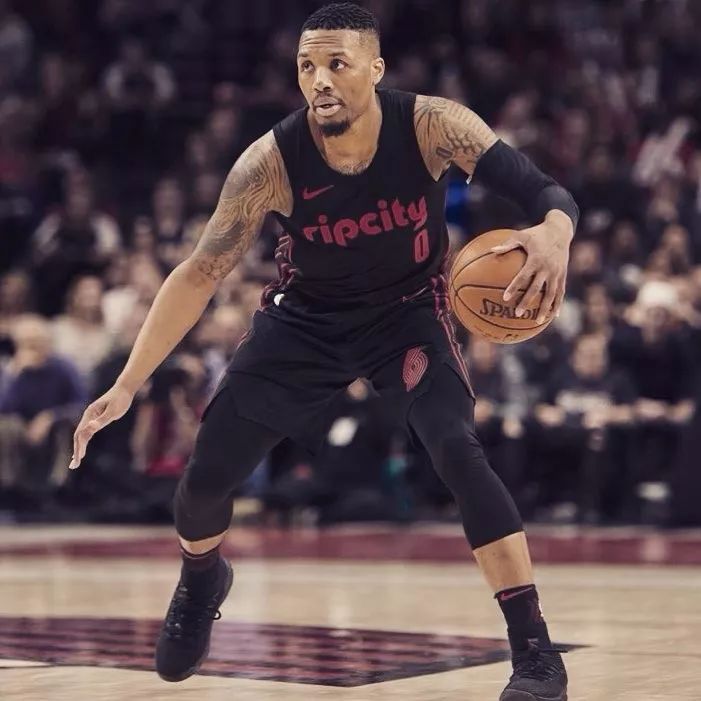 调整策略和 调整策略和