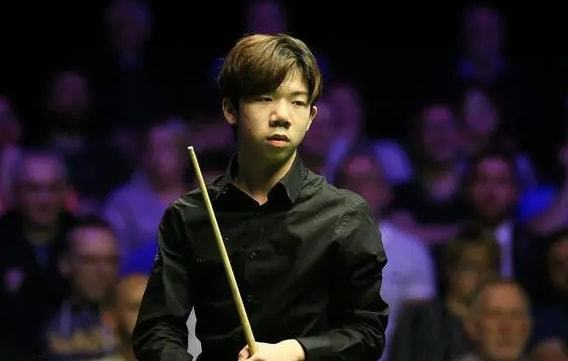 持了从容不 持了从容不